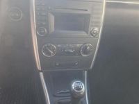 Gebraucht Mercedes B180 110 PS (80 kW) 2009 Silber Van / Kleinbus