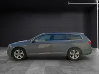 Gebraucht VW Passat Business 190 PS (139 kW) 2022 Mondsteingrau Kombi
