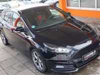 Gebraucht Ford Focus Sport 250 PS (183 kW) 2017 Schwarz Limousine