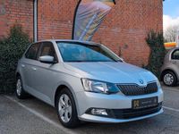 Gebraucht Skoda Fabia Ambition 90 PS (66 kW) 2016 Silber Kleinwagen