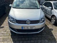 Gebraucht VW Sharan 150 PS (110 kW) 2019 Silber Van / Kleinbus