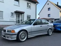Gebraucht BMW 320 Performance 150 PS (110 kW) 1993 Silber Limousine