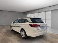 Gebraucht Opel Astra Edition 95 PS (69 kW) 2018 Schnee weiß Kombi