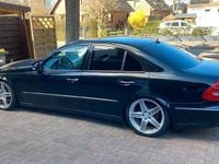 Gebraucht Mercedes E500 306 PS (225 kW) 2003 Schwarz Limousine