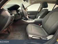 Gebraucht BMW 330e Advantage 292 PS (214 kW) 2021 Grau Limousine