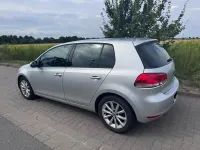 Gebraucht VW Golf VI 105 PS (77 kW) 2010 Silber Limousine