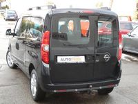 Gebraucht Opel Combo Edition 120 PS (88 kW) 2017 Schwarz Kombi