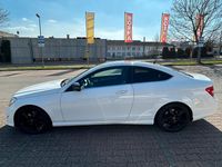 Gebraucht Mercedes C220 Sport 170 PS (125 kW) 2013 Weiß Coupé
