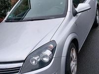Gebraucht Opel Astra 125 PS (91 kW) 2010 Silber Kombi