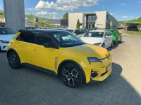 Neu Renault R5 Urban 89 kW (122 PS) 2026 Pop yellow + black pearl Kleinwagen