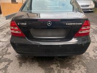 Gebraucht Mercedes C180 143 PS (105 kW) 2004 Schwarz Limousine