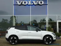 Neu Volvo EX30 Ultra 200 kW (272 PS) 2026 707 crystal white metallic SUV