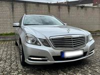 Gebraucht Mercedes E220 170 PS (125 kW) 2012 Silber Kombi