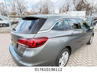Gebraucht Opel Astra Dynamic 125 PS (91 kW) 2016 Grau Kombi