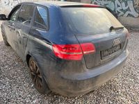 Gebraucht Audi A3 Ambiente 125 PS (91 kW) 2009 Blau Kleinwagen