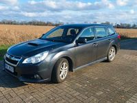 Gebraucht Subaru Legacy Trend 150 PS (110 kW) 2014 Grau Kombi