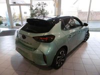 Używany Opel Corsa 110 KM (80 kW) 2026 Zielony Hatchback