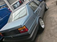 Second-hand VW Jetta 55 CP (40 kW) 1989 Albastru Berlinǎ