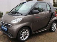 gebraucht Smart ForTwo Electric Drive coupe *PANO/XENON/NAV/SHZ*