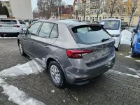 Neu Skoda Fabia 95 PS (69 kW) 2025 Graphitegrau metallic Limousine