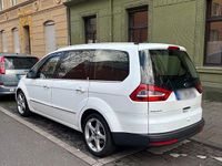 Gebraucht Ford Galaxy 163 PS (119 kW) 2013 Weiß Van / Kleinbus