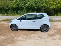 Second-hand VW up! 60 CP (44 kW) 2013 Albastru Hatchback