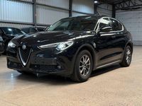 Gebraucht Alfa Romeo Stelvio Super 150 PS (110 kW) 2018 Schwarz SUV