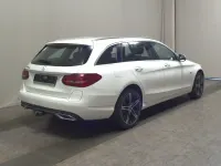 Gebraucht Mercedes C300 Avantgarde 194 PS (142 kW) 2020 Polarweiss