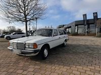 Gebraucht Mercedes 300 88 PS (64 kW) 1984 Weiß Kombi
