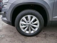 Neu Skoda Karoq Selection 150 PS (110 kW) 2026 Graphite grau metallic SUV