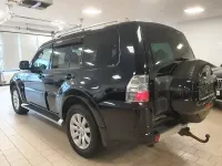Gebraucht Mitsubishi Pajero Instyle 200 PS (147 kW) 2010 Schwarz SUV