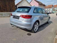 gebraucht Audi A3 Spb. 1.4 TFSI S-tr. Attr. XENON+MMI+18"-ALU