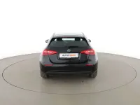 Gebraucht Mercedes A180 116 PS (85 kW) 2019 Schwarz Limousine