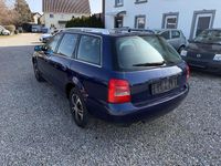 Gebraucht Audi A4 Ambiente 102 PS (75 kW) 2001 Blau Kombi