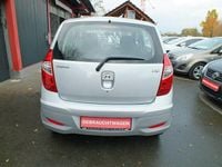 Gebraucht Hyundai i10 Style 69 PS (50 kW) 2012 Silber Kleinwagen