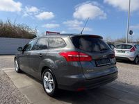 Gebraucht Ford Focus Business Edition 125 PS (91 kW) 2016 Grau Kombi