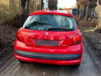 Gebraucht Peugeot 207 75 PS (55 kW) 2008 Rot Limousine