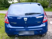 Gebraucht Dacia Sandero 75 PS (55 kW) 2010 Blau Kleinwagen