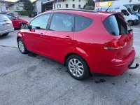Gebraucht Seat Altea XL 105 PS (77 kW) 2011 Rot Van / Kleinbus