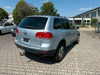 Gebraucht VW Touareg 311 PS (228 kW) 2006 Blau SUV