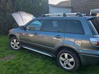 Gebraucht Mitsubishi Outlander 160 PS (117 kW) 2006 Grau SUV