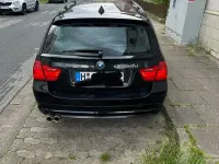 Gebraucht BMW 320 184 PS (135 kW) 2010 Schwarz Limousine