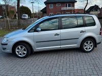 Gebraucht VW Touran 105 PS (77 kW) 2008 Silber Van / Kleinbus