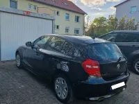 Gebraucht BMW 116 122 PS (89 kW) 2010 Schwarz Kleinwagen