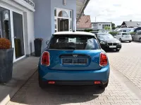 Gebraucht Mini Cooper SE Classic 135 kW (184 PS) 2022 Blau Kleinwagen