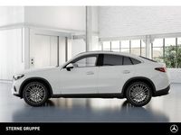 Gebraucht Mercedes GLC220 197 PS (144 kW) 2025 Unilack polarweiß Coupé
