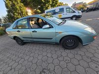 Gebraucht Ford Focus 101 PS (74 kW) 2000 Limousine