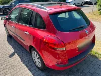 Gebraucht Renault Clio 85 PS (62 kW) 2009 Rot Limousine