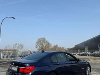 Gebraucht BMW 740 306 PS (225 kW) 2010 Blau Limousine