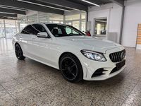 Gebraucht Mercedes C300 AMG line 258 PS (189 kW) 2019 Weiß Limousine